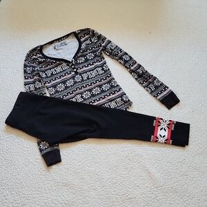 Victoria's Secret Pink Christmas fairisle pajama top and yoga leggings s…